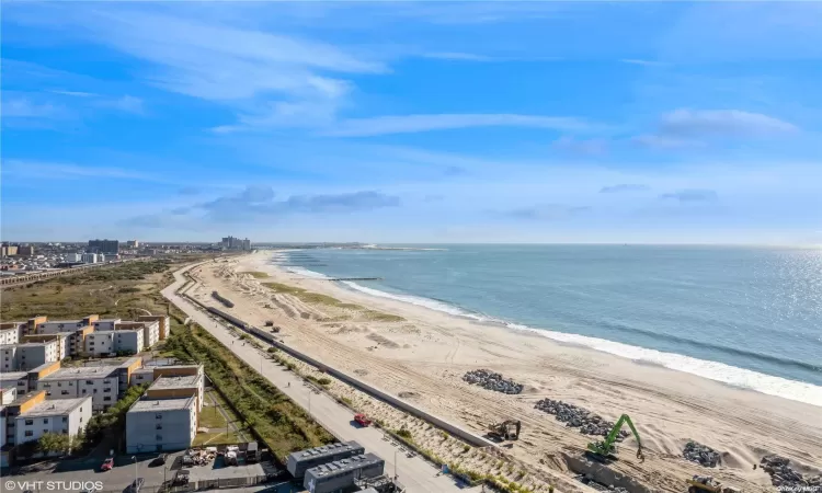 60-08 Beach Front Road, New York, NY, 3 Bedrooms Bedrooms, 6 Rooms Rooms,2 BathroomsBathrooms,Residential,For Sale,Beach Front,L3585332