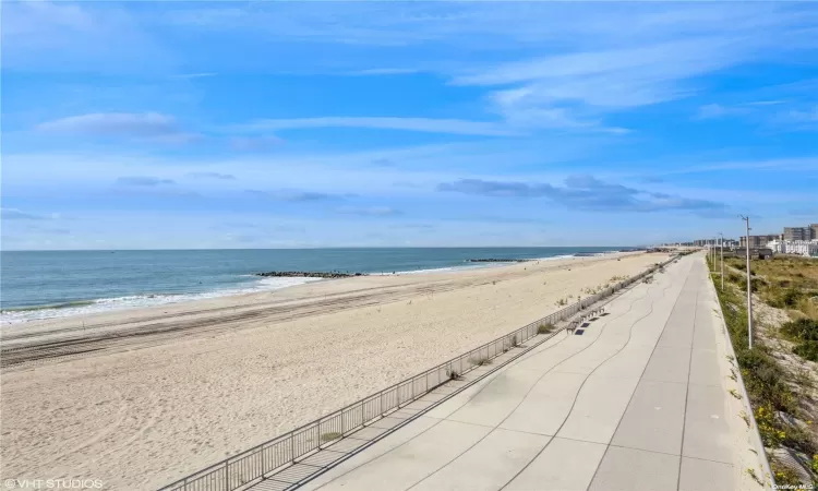 60-08 Beach Front Road, New York, NY, 3 Bedrooms Bedrooms, 6 Rooms Rooms,2 BathroomsBathrooms,Residential,For Sale,Beach Front,L3585332