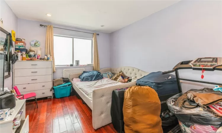 8624 Avenue L, New York, NY, 3 Bedrooms Bedrooms, 8 Rooms Rooms,2 BathroomsBathrooms,Residential,For Sale,Avenue L,L3585417