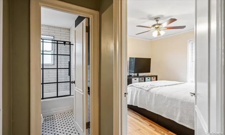 5142 30th Avenue, New York, NY, 1 Bedroom Bedrooms, 3 Rooms Rooms,1 BathroomBathrooms,Residential,For Sale,30th,L3585448