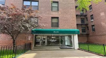 33-07 91st Street, New York, NY, 3 Bedrooms Bedrooms, 6 Rooms Rooms,1 BathroomBathrooms,Residential,For Sale,91st,L3585618