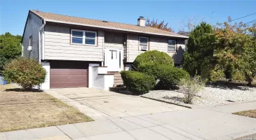 69 1st Street, Hempstead, NY, 4 Bedrooms Bedrooms, 8 Rooms Rooms,2 BathroomsBathrooms,Residential,For Sale,1st,L3585713