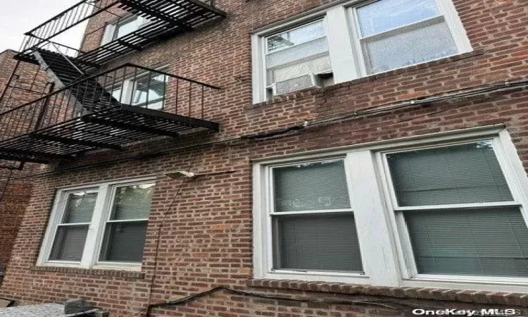 10-45 115th Street, New York, NY, 11 Bedrooms Bedrooms, 23 Rooms Rooms,6 BathroomsBathrooms,Commercial Sale,For Sale,115th,L3585895