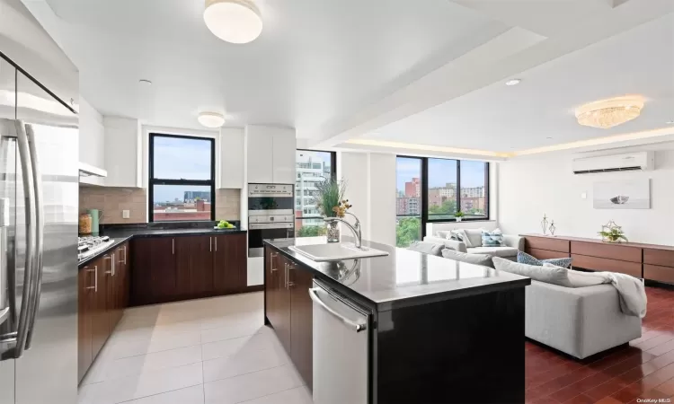 136-46 41st Avenue, New York, NY, 3 Bedrooms Bedrooms, 8 Rooms Rooms,3 BathroomsBathrooms,Residential,For Sale,41st,L3585876