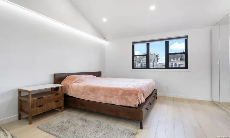 17-03 Murray Street, New York, NY, 1 Bedroom Bedrooms, 6 Rooms Rooms,1 BathroomBathrooms,Residential,For Sale,Murray,L3585957