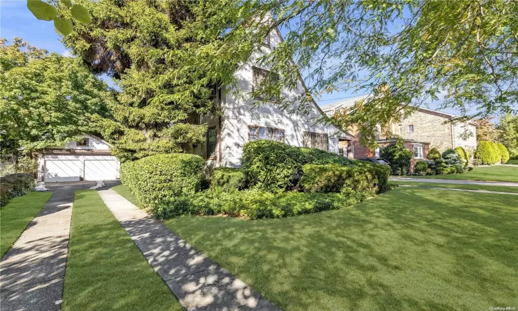 Driveway/ 2 car garage