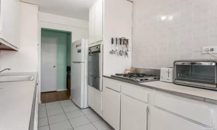 3510 150th St, New York, NY, 1 Bedroom Bedrooms, 3 Rooms Rooms,1 BathroomBathrooms,Residential,For Sale,150th St,L3586040