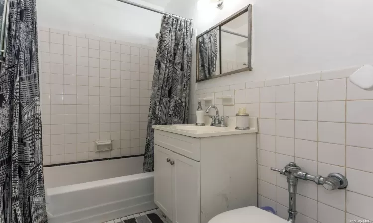 3510 150th St, New York, NY, 1 Bedroom Bedrooms, 3 Rooms Rooms,1 BathroomBathrooms,Residential,For Sale,150th St,L3586040