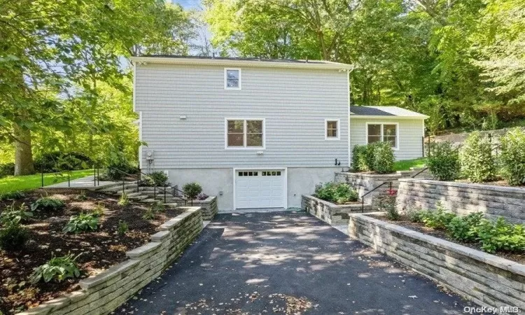 265 Woodbury Road, Huntington, NY, 4 Bedrooms Bedrooms, 8 Rooms Rooms,2 BathroomsBathrooms,Residential,For Sale,Woodbury,L3586215