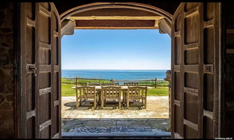 408 Old Montauk, East Hampton, NY, 3 Bedrooms Bedrooms, 8 Rooms Rooms,4 BathroomsBathrooms,Residential,For Sale,Old Montauk,L3586218