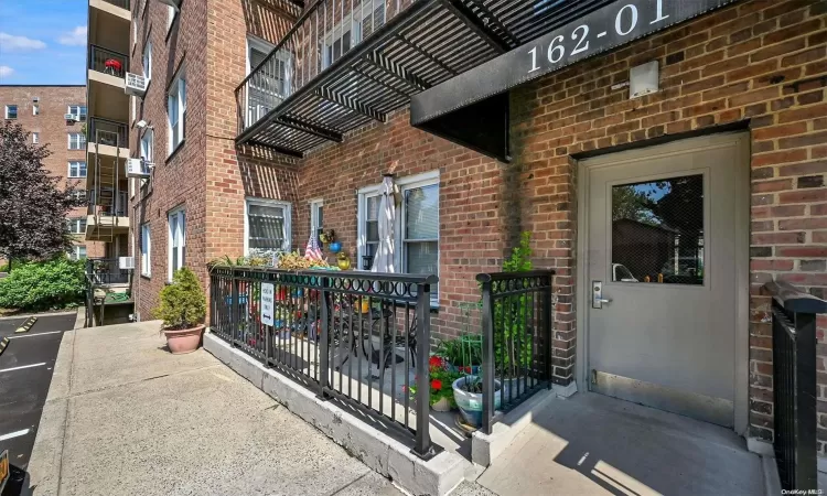 162-01 Powells Cove, New York, NY, 1 Bedroom Bedrooms, 5 Rooms Rooms,1 BathroomBathrooms,Residential,For Sale,Powells,L3586310