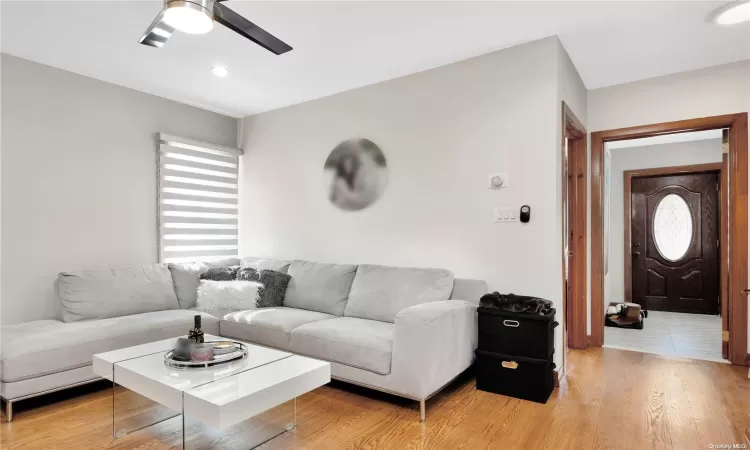 114-55 170th Street, New York, NY, 3 Bedrooms Bedrooms, 8 Rooms Rooms,2 BathroomsBathrooms,Residential,For Sale,170th,L3586437