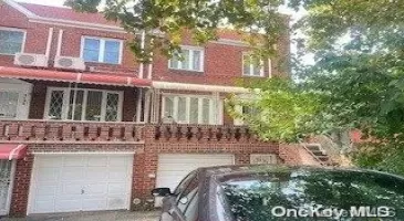 2134 Hendrickson Street, New York, NY, 3 Bedrooms Bedrooms, 6 Rooms Rooms,1 BathroomBathrooms,Residential,For Sale,Hendrickson,L3586495