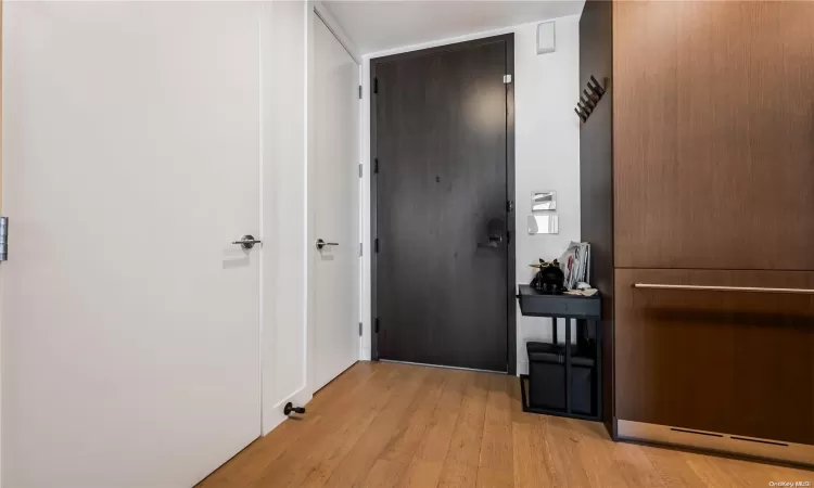 33-66 Farrington Street, New York, NY, 2 Bedrooms Bedrooms, 5 Rooms Rooms,2 BathroomsBathrooms,Residential,For Sale,Farrington,L3586619