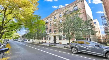 1050 Hancock Street, New York, NY, 2 Bedrooms Bedrooms, 4 Rooms Rooms,1 BathroomBathrooms,Residential,For Sale,Hancock,L3586429