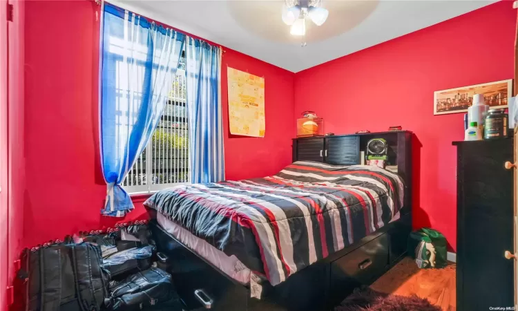 1050 Hancock Street, New York, NY, 2 Bedrooms Bedrooms, 4 Rooms Rooms,1 BathroomBathrooms,Residential,For Sale,Hancock,L3586429