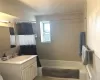 170 West 23rd Street, New York, NY, 1 Room Rooms,1 BathroomBathrooms,Residential Lease,For Rent,West 23rd,L3586732