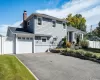 104 West Drive, Oyster Bay, NY, 3 Bedrooms Bedrooms, 7 Rooms Rooms,2 BathroomsBathrooms,Residential,For Sale,West,L3586854