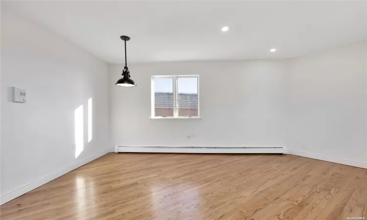 82-08 58th Avenue, New York, NY, 5 Bedrooms Bedrooms, 10 Rooms Rooms,3 BathroomsBathrooms,Residential Income,For Sale,58th,L3587019