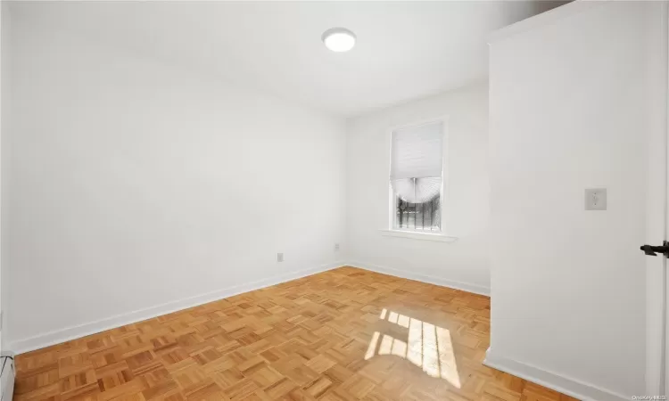 37-60 83rd Street, New York, NY, 7 Bedrooms Bedrooms, 15 Rooms Rooms,2 BathroomsBathrooms,Residential Income,For Sale,83rd,L3587093