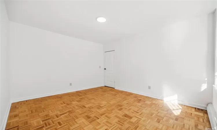 37-60 83rd Street, New York, NY, 7 Bedrooms Bedrooms, 15 Rooms Rooms,2 BathroomsBathrooms,Residential Income,For Sale,83rd,L3587093