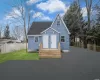 79 15th Street, Riverhead, NY, 1 Bedroom Bedrooms, 4 Rooms Rooms,1 BathroomBathrooms,Residential Lease,For Rent,15th,L3587295