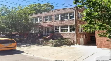 39-26/28 65th Street, New York, NY, 8 Bedrooms Bedrooms, 17 Rooms Rooms,3 BathroomsBathrooms,Residential Income,For Sale,65th,L3587449