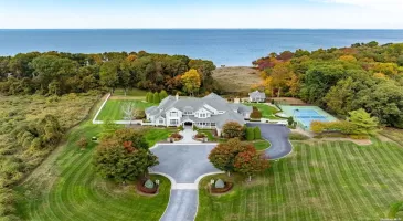 697 Short Beach Road, Smithtown, NY, 6 Bedrooms Bedrooms, 17 Rooms Rooms,7 BathroomsBathrooms,Residential,For Sale,Short Beach,L3587428