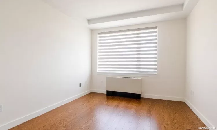 40-22 College Point Boulevard, New York, NY, 2 Bedrooms Bedrooms, 5 Rooms Rooms,1 BathroomBathrooms,Residential,For Sale,College Point,L3587496