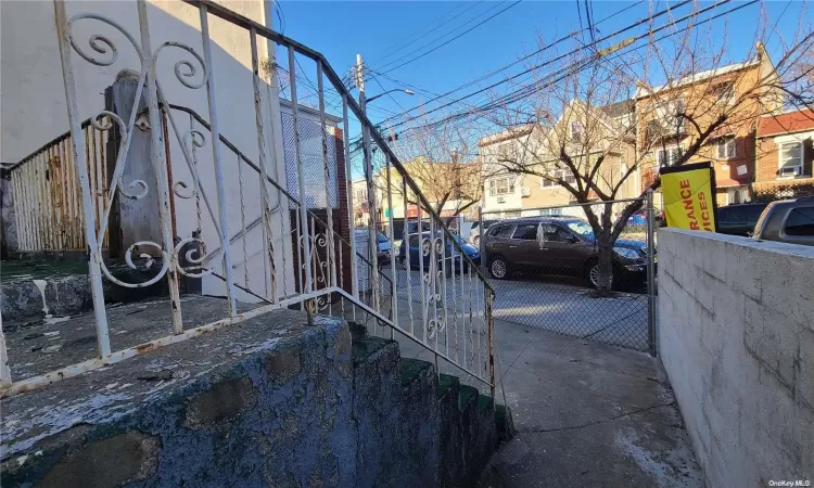 103-18 Martense Avenue, New York, NY, 7 Rooms Rooms,2 BathroomsBathrooms,Residential Income,For Sale,Martense,L3587819