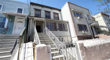 1331 Chisholm Street, New York, NY, 4 Bedrooms Bedrooms, 6 Rooms Rooms,3 BathroomsBathrooms,Residential,For Sale,Chisholm,L3587857