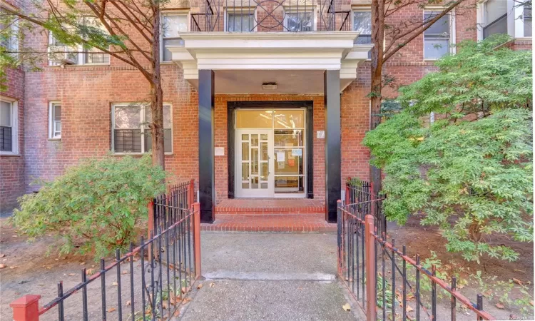 3320 Avenue H, New York, NY, 2 Bedrooms Bedrooms, 4 Rooms Rooms,1 BathroomBathrooms,Residential,For Sale,Avenue H,L3587948