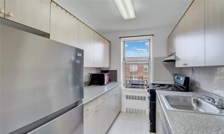 3320 Avenue H, New York, NY, 2 Bedrooms Bedrooms, 4 Rooms Rooms,1 BathroomBathrooms,Residential,For Sale,Avenue H,L3587948