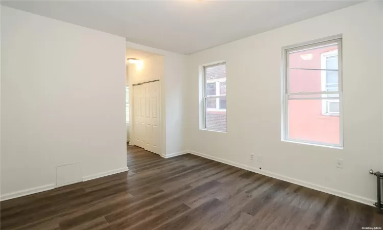 78-10 32nd Avenue, New York, NY, 6 Bedrooms Bedrooms, 10 Rooms Rooms,3 BathroomsBathrooms,Residential Income,For Sale,32nd,L3588180