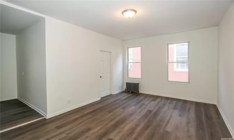 78-10 32nd Avenue, New York, NY, 6 Bedrooms Bedrooms, 10 Rooms Rooms,3 BathroomsBathrooms,Residential Income,For Sale,32nd,L3588180