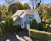 72 Bishops Lane, Southampton, NY, 4 Bedrooms Bedrooms, 9 Rooms Rooms,3 BathroomsBathrooms,Residential,For Sale,Bishops,L3588189