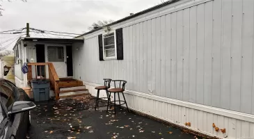 12 Fern Avenue, Islip, NY, 2 Bedrooms Bedrooms, 4 Rooms Rooms,1 BathroomBathrooms,Residential,For Sale,Fern,L3588368