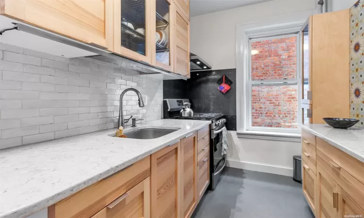 531 41st Street, New York, NY, 1 Bedroom Bedrooms, 3 Rooms Rooms,1 BathroomBathrooms,Residential,For Sale,41st,L3588763