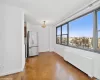 61-20 Grand Central Parkway, New York, NY, 1 Bedroom Bedrooms, 3 Rooms Rooms,1 BathroomBathrooms,Residential,For Sale,Grand Central,L3588780