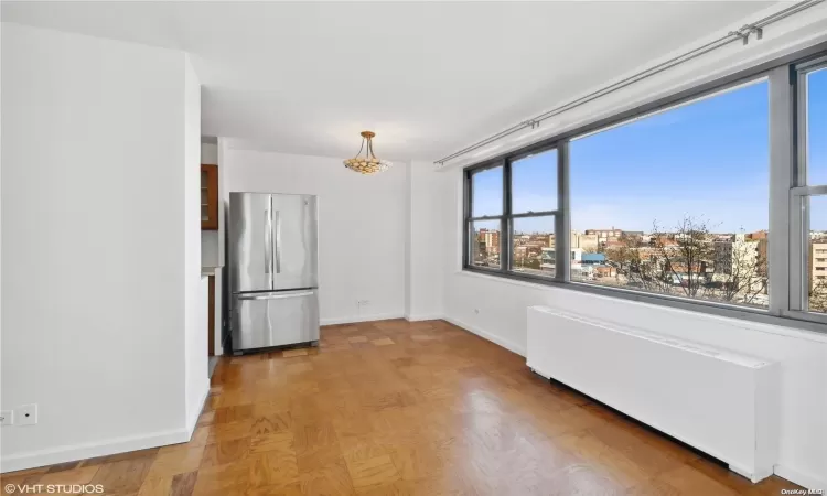 61-20 Grand Central Parkway, New York, NY, 1 Bedroom Bedrooms, 3 Rooms Rooms,1 BathroomBathrooms,Residential,For Sale,Grand Central,L3588780