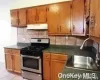 253-27 85 Road, New York, NY, 2 Bedrooms Bedrooms, 7 Rooms Rooms,1 BathroomBathrooms,Residential Lease,For Rent,85,L3588926