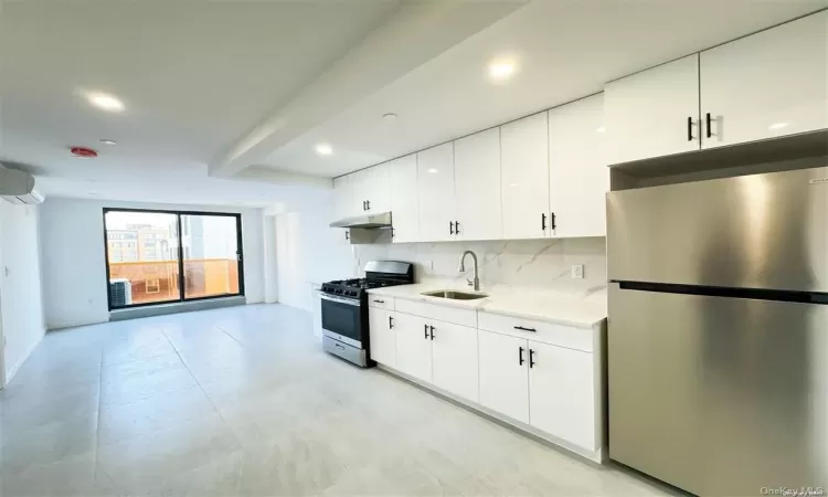 146-10 35th Avenue, New York, NY, 2 Bedrooms Bedrooms, 5 Rooms Rooms,2 BathroomsBathrooms,Residential,For Sale,35th,L3589220