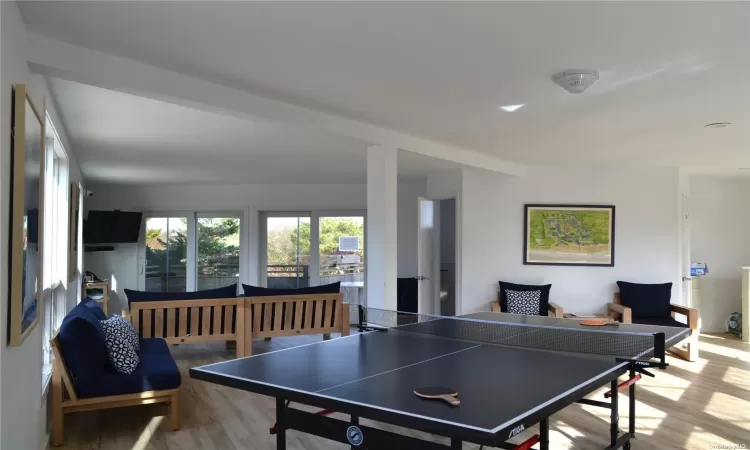 2004 Montauk Highway, East Hampton, NY, 1 Bedroom Bedrooms, 4 Rooms Rooms,1 BathroomBathrooms,Residential,For Sale,Montauk Highway,L3589243