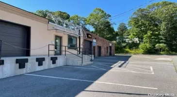 35 Monmouth Court, Huntington, NY, ,Commercial Lease,For Rent,Monmouth,L3589337