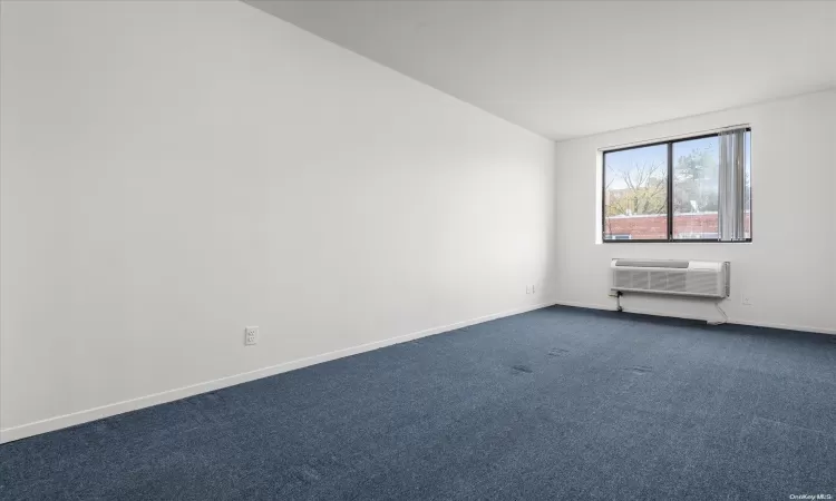 119-40 Metropolitan Avenue, New York, NY, 2 Bedrooms Bedrooms, 5 Rooms Rooms,2 BathroomsBathrooms,Residential,For Sale,Metropolitan,L3589356