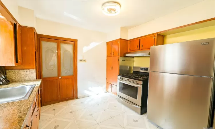 118-52 227 Street, New York, NY, 4 Bedrooms Bedrooms, 7 Rooms Rooms,2 BathroomsBathrooms,Residential,For Sale,227,L3589406