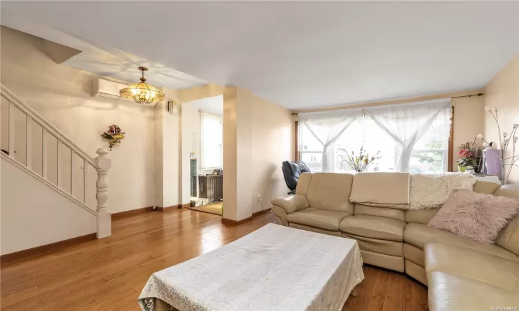 15-55 150th Place, New York, NY, 3 Bedrooms Bedrooms, 6 Rooms Rooms,2 BathroomsBathrooms,Residential,For Sale,150th,L3589462