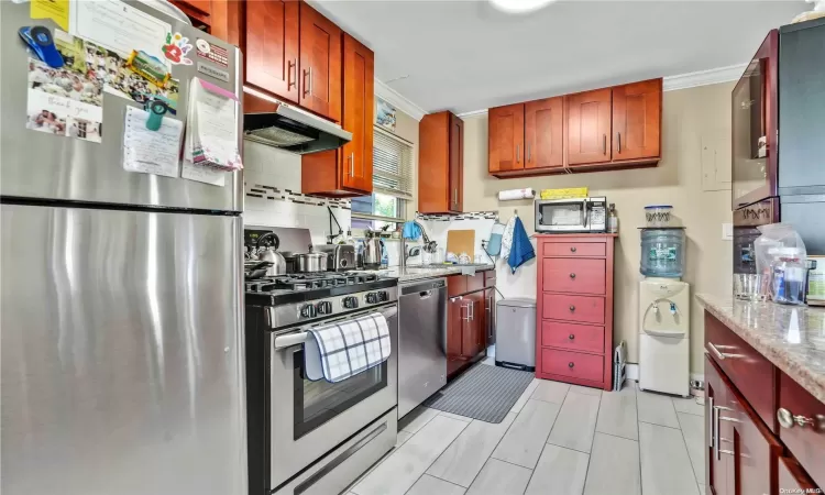 37-15 24th Avenue, New York, NY, 4 Bedrooms Bedrooms, 11 Rooms Rooms,3 BathroomsBathrooms,Residential Income,For Sale,24th,L3589506