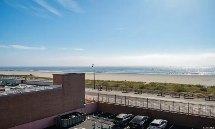 26 Broadway, Long Beach, NY, 3 Bedrooms Bedrooms, 7 Rooms Rooms,2 BathroomsBathrooms,Residential,For Sale,Broadway,L3589556