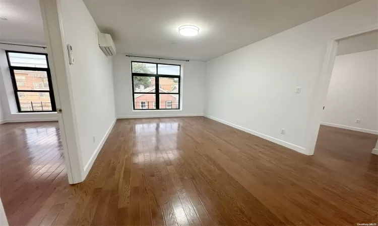 22-30 College Point Boulevard, New York, NY, 2 Bedrooms Bedrooms, 5 Rooms Rooms,1 BathroomBathrooms,Residential,For Sale,College Point,L3589600